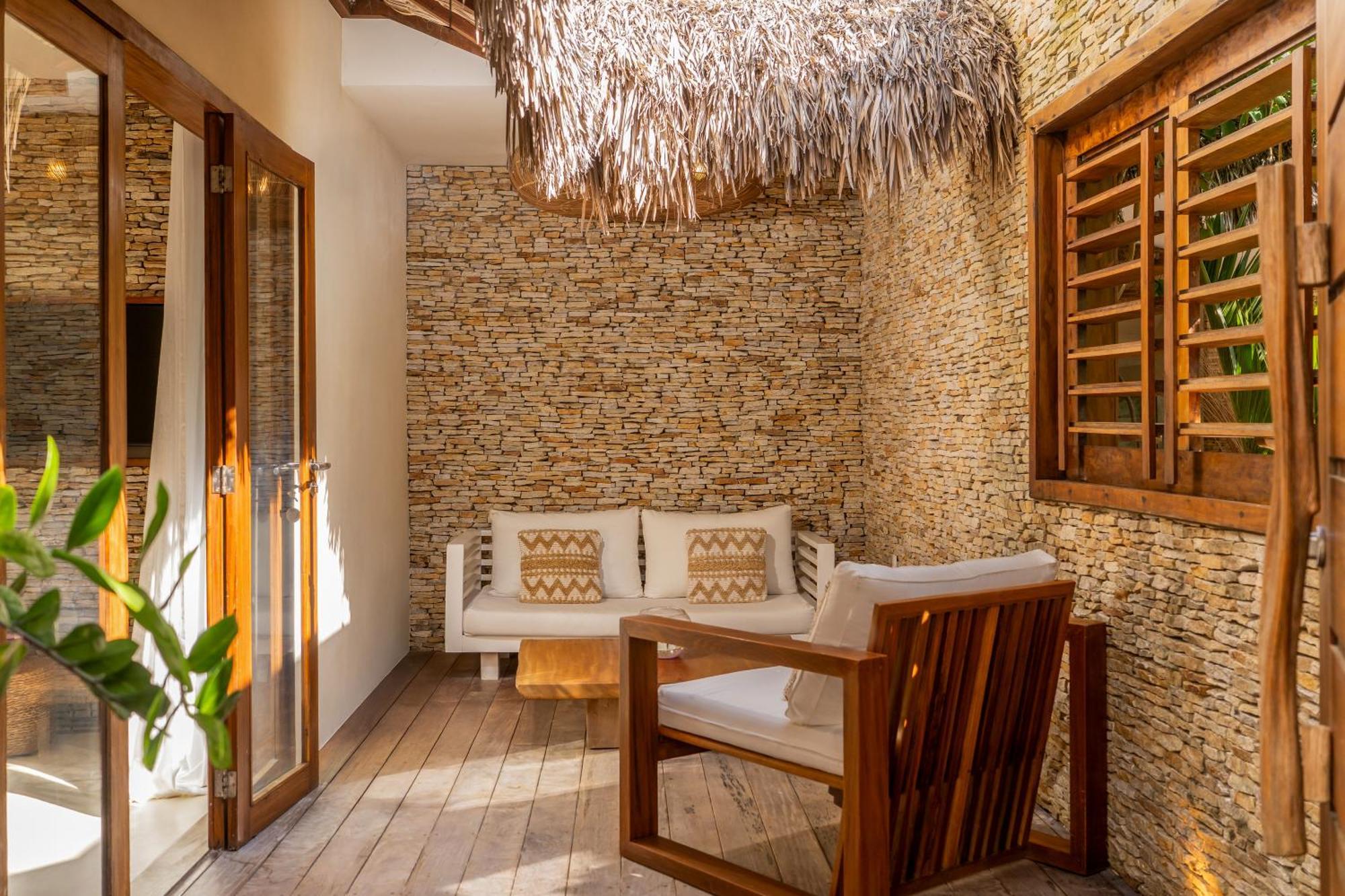Suite Balcony